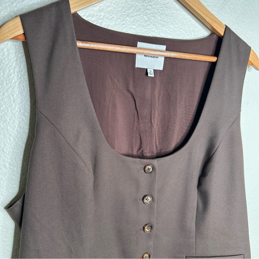 Reformation Delanie Top in Brown 12 - Picture 2 of 16
